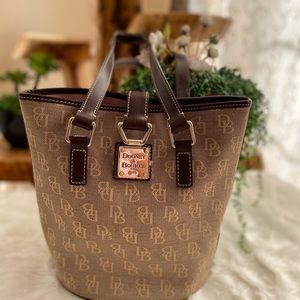 Dooney and Bourke bucket purse